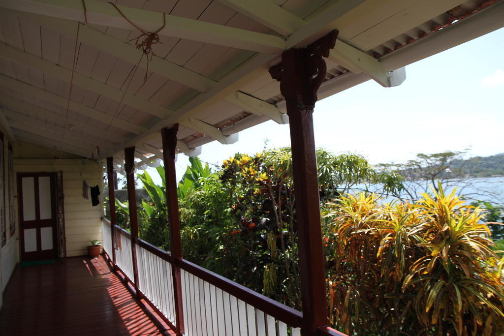 Finjam Cottage Port Antonio Exterior photo